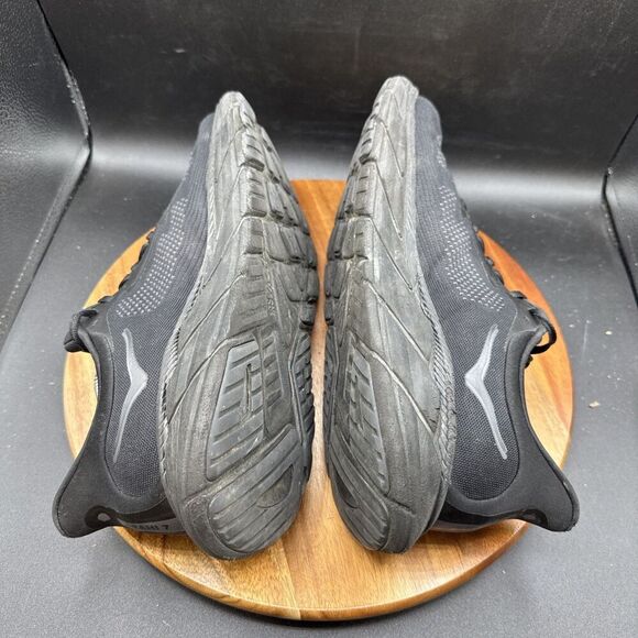 Hoka One One Arahi 7 Triple Black Mens Size 12 D Running Shoes 1147850BBLC main image 2